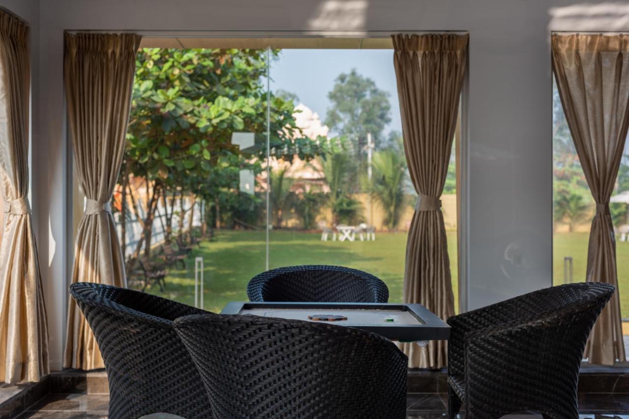 Paramount Riverfront Resort & Spa, Karjat Esterno foto