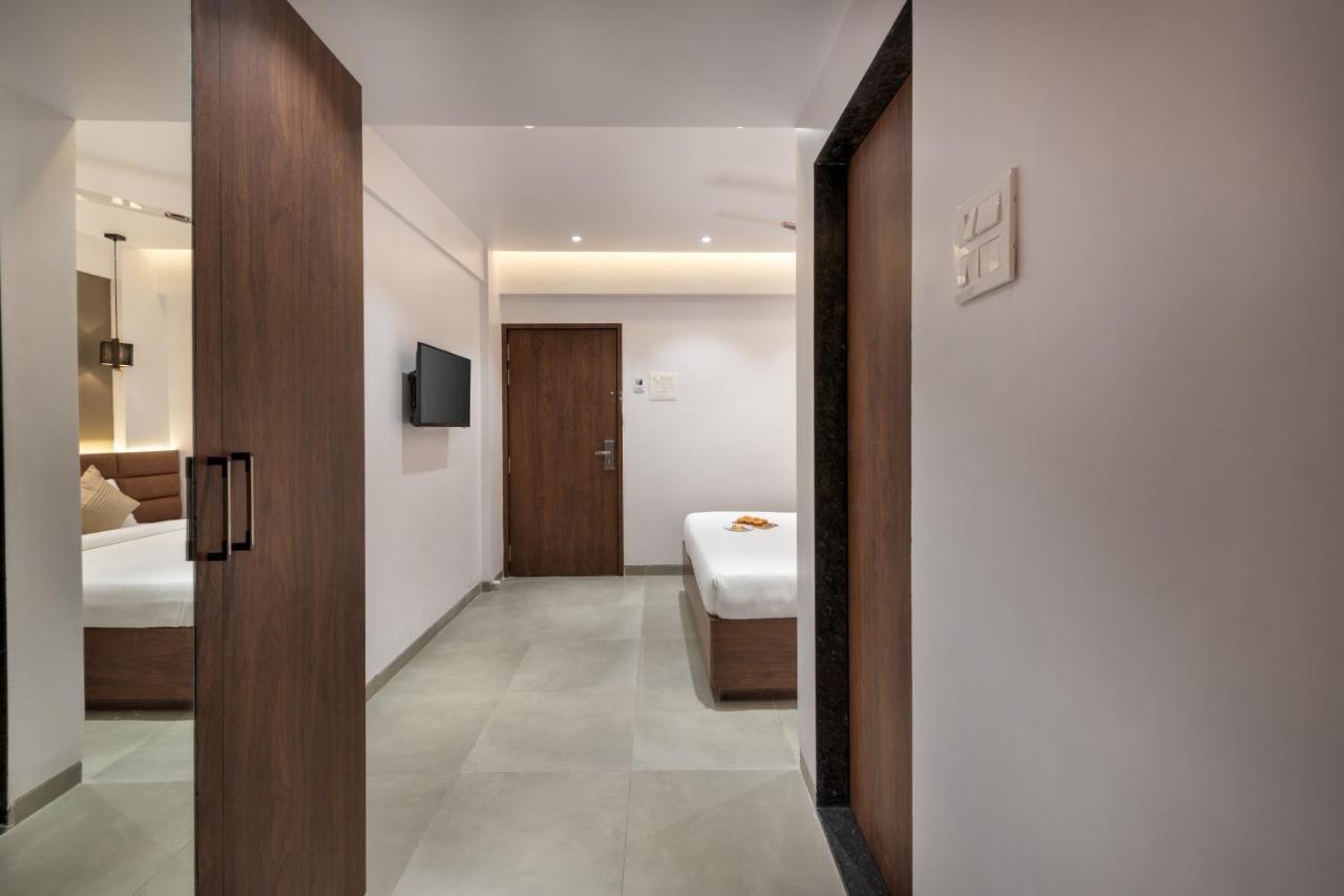 Paramount Riverfront Resort & Spa, Karjat Esterno foto