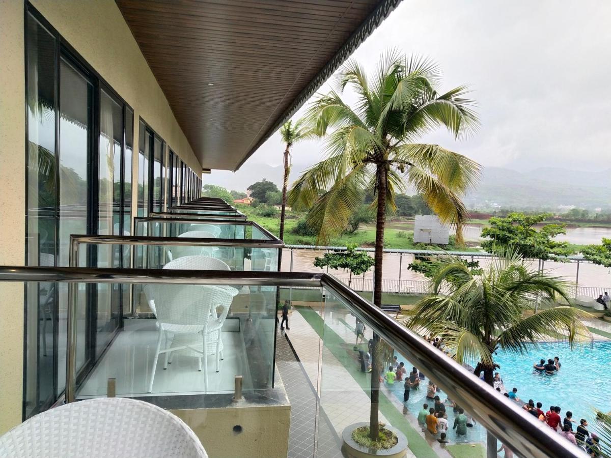 Paramount Riverfront Resort & Spa, Karjat Esterno foto