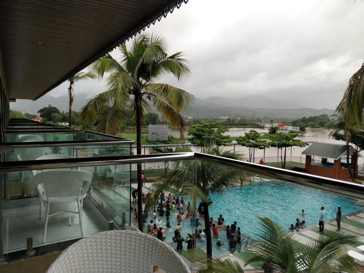 Paramount Riverfront Resort & Spa, Karjat Esterno foto